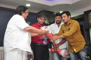 Dasari Narayana Rao Appreciate To Nirmala Convent Movie Team